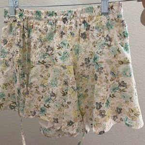 matching shorts to my floral top